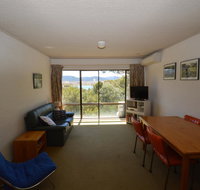 Kirwan Apartments 10 - Yamba Accommodation