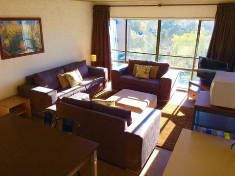Kirwan Apartments 48 - Yamba Accommodation 2