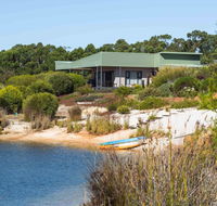 Kooyar Mia - Yamba Accommodation