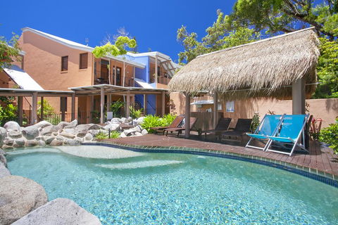 L'Auberge Noosa - Yamba Accommodation 3