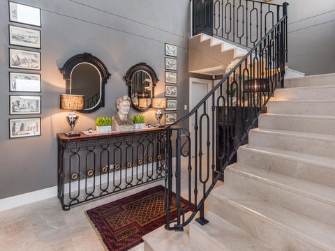 La Maison 1789 Boutique Guest Apartment - Yamba Accommodation 3