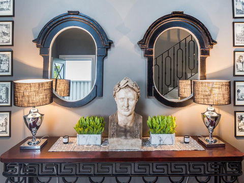 La Maison 1789 Boutique Guest Apartment - Yamba Accommodation 2