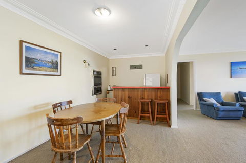 La Mer, 19 Dulconghi Street - Yamba Accommodation 2