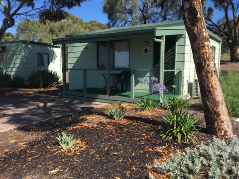 Lake Albert Caravan Park - Yamba Accommodation 0