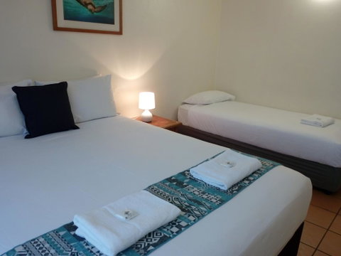Lake Central Cairns - Yamba Accommodation 0