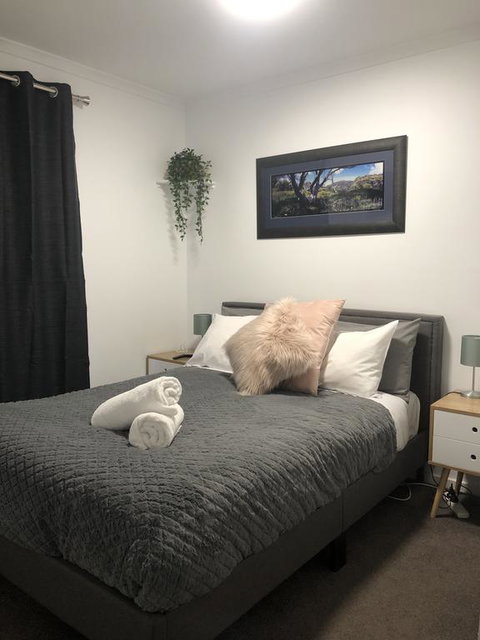 Lake N Snow 4 - Yamba Accommodation 2