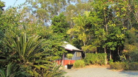 Lake Russell Lakeside Retreat - Yamba Accommodation 1