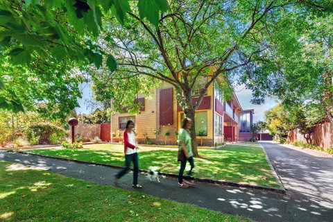 Lake Wendouree Luxury Apartments On Webster - Yamba Accommodation 3