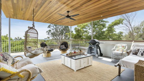 LANIKAI - MOUNT MARTHA - Yamba Accommodation 0