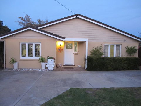 Layton Street Apartments - Yamba Accommodation 0