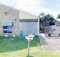 Lazy Daze on Nulu - Yamba Accommodation