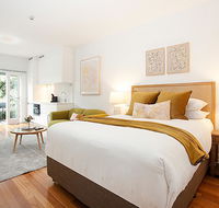Leafy and Tranquil Inner West Studio Apartment - Yamba Accommodation