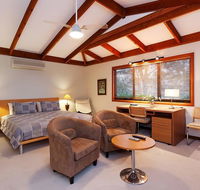 LeCamah Hill - Yamba Accommodation