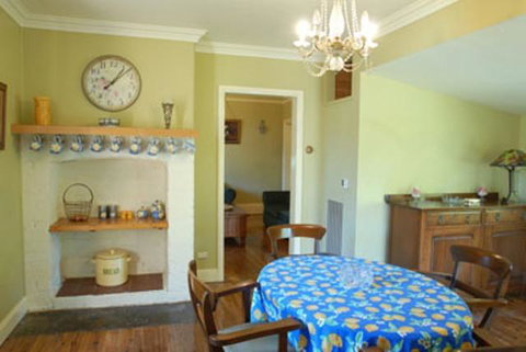 Leura Lady - Yamba Accommodation 2