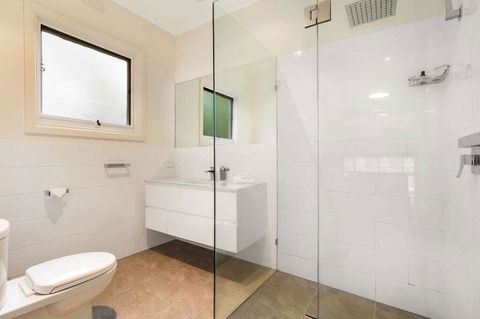 Lighthouse Cottage - Yamba Accommodation 1