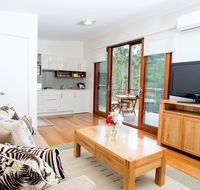 Lilypad Luxury Cabins - Yamba Accommodation