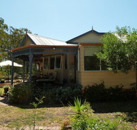 Lilys by the Lake - Raymond Island Accommodation - Yamba Accommodation