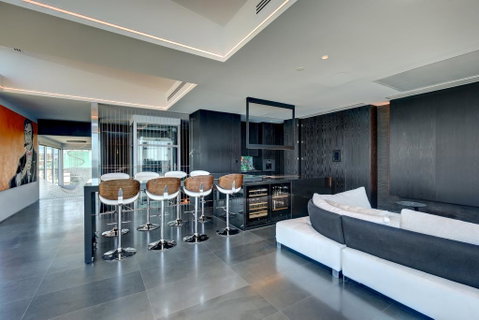 Luxe Haus - Yamba Accommodation 0