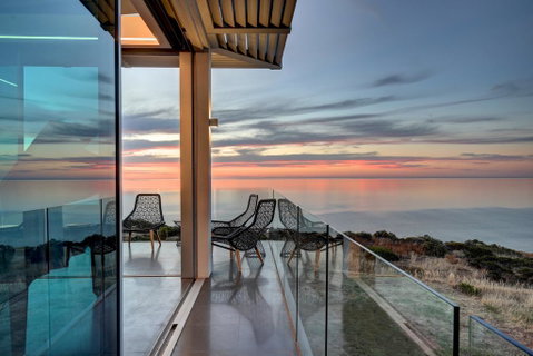 Luxe Haus - Yamba Accommodation 2