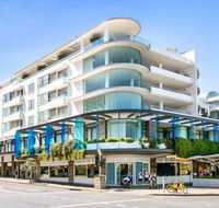 Luxurious Beach Front Apartment in 'The Pacific' - Yamba Accommodation