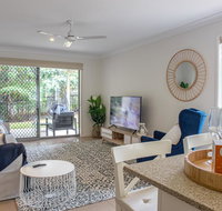 Luxury Home Noosaville WIFI Netflix Location Shops