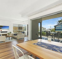 Luxury on Currumbin Beach - Yamba Accommodation