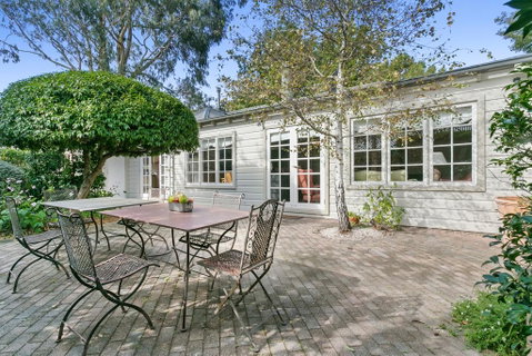 Lynton Cottage - Yamba Accommodation 1