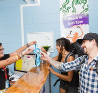 Mad Monkey Backpackers Waterfront - Yamba Accommodation