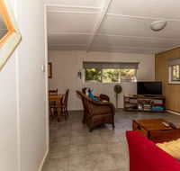 Malibu Drive 127 Bawley Point - Yamba Accommodation