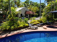 Mango Tree Aussie Holiday Apartments