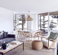 Manly Breakwater Executive Apartment - Yamba Accommodation