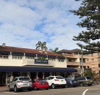 Manly Lodge Boutique Hotel - Yamba Accommodation