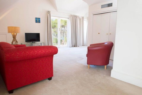 Manly Magic - Yamba Accommodation 2