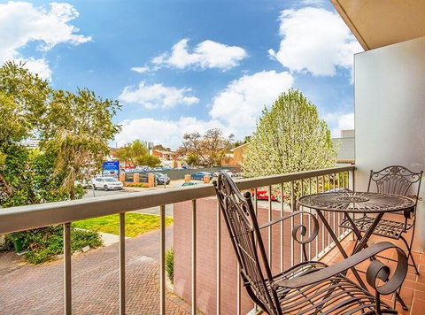 Mantra Pavilion Hotel Wagga - Yamba Accommodation 1