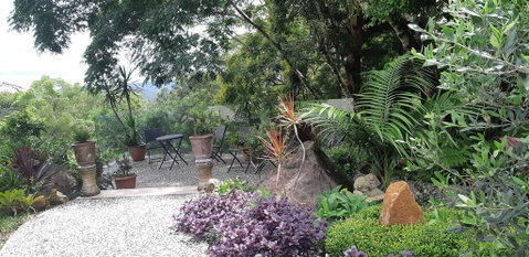 Mapleton Peaceful Provence BnB - Yamba Accommodation 3