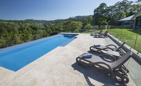 Mapleton Springs - Yamba Accommodation 0