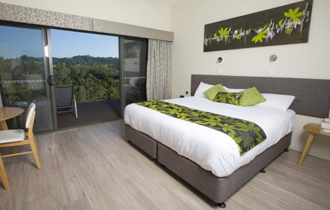 Mapleton Springs - Yamba Accommodation 2