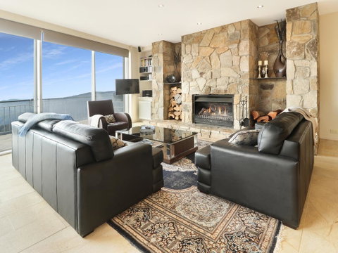 MarkII 4 West - Yamba Accommodation 1
