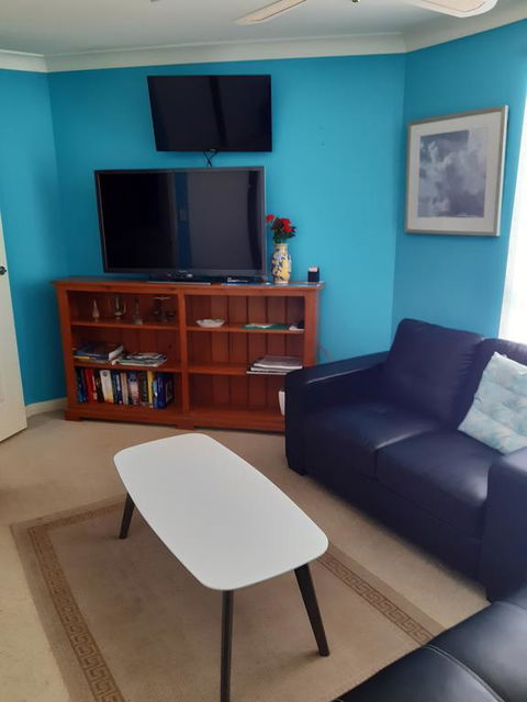 Maxs Beachside Villa - Yamba Accommodation 3