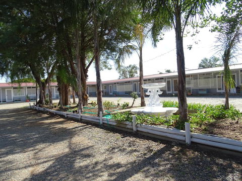 Mercury Motor Inn - Yamba Accommodation 1