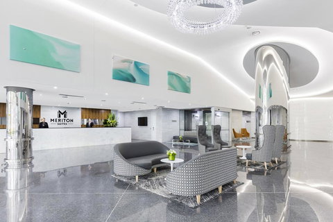 Meriton Suites Southport - Yamba Accommodation 1