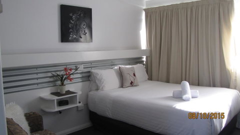 Mid Valley Motel - Yamba Accommodation 0