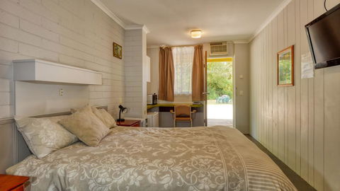 Millers Cottage Motel - Yamba Accommodation 2