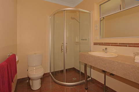 Milton Village Motel - Yamba Accommodation 3