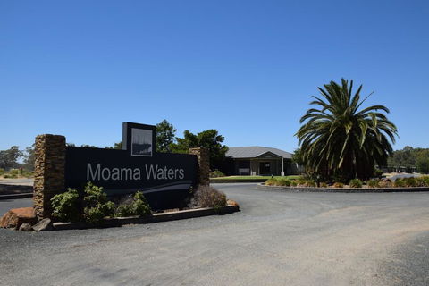 Moama Waters - Yamba Accommodation 0