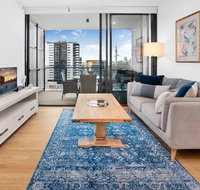 Modern 1-Bed Apartment With Balcony and Leisure Area - Yamba Accommodation