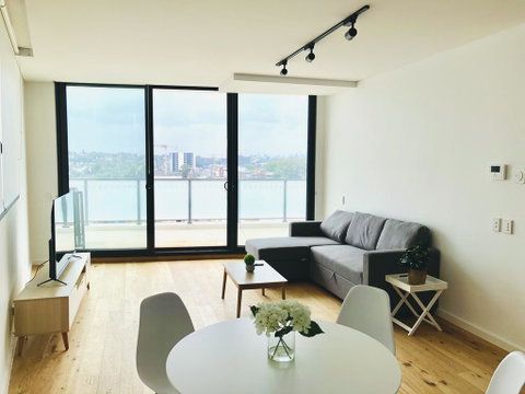 Modern Designer 2BR Apartment Near Airport & Beach - Yamba Accommodation 1