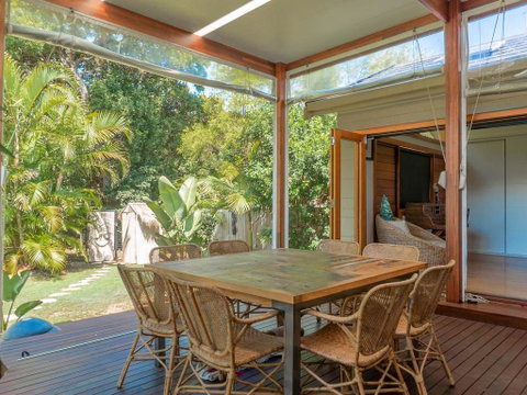 Mojo On Honeysuckle - Yamba Accommodation 2