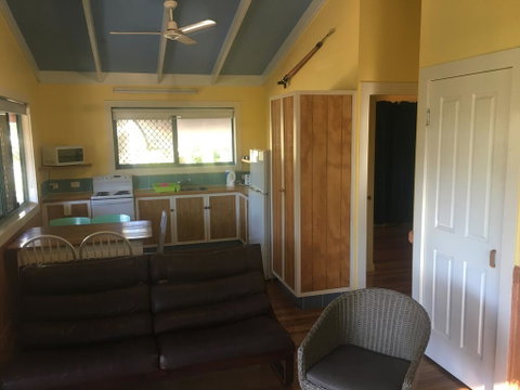 Moore Park Beach Huts - Yamba Accommodation 3