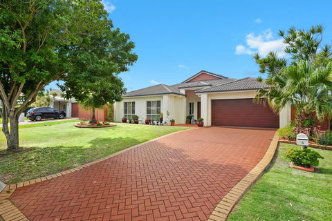 Moreton Place Thornlands - Yamba Accommodation 3